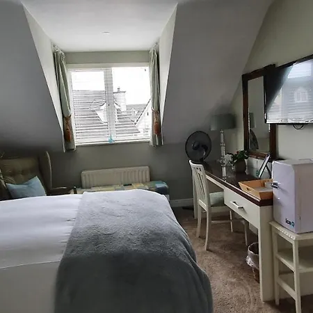 Grove Bed & Breakfast-3